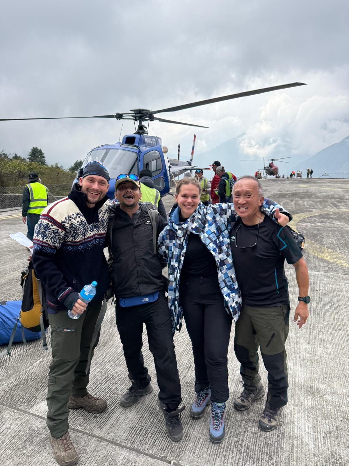 Helicopter flight through the Himalayas